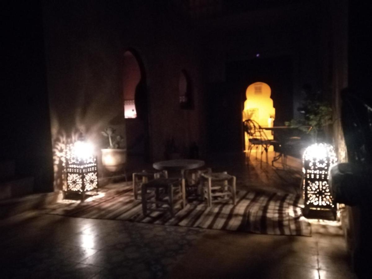 Riad Amar Мерзуга Экстерьер фото